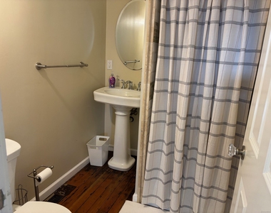 799 Rowland Road - Photo Thumbnail 6