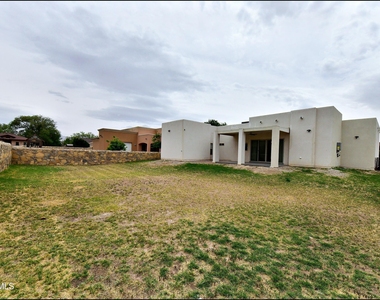 5973 Cartagena Circle - Photo Thumbnail 43