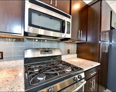 5973 Cartagena Circle - Photo Thumbnail 22