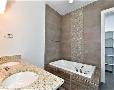 5973 Cartagena Circle - Photo Thumbnail 33