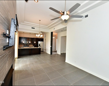 5973 Cartagena Circle - Photo Thumbnail 8