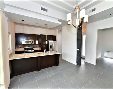 5973 Cartagena Circle - Photo Thumbnail 13