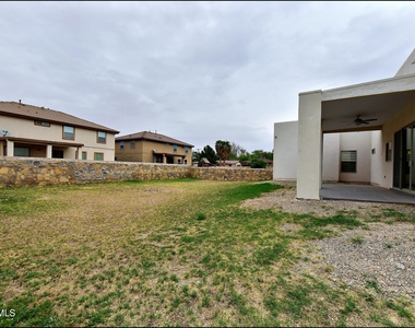 5973 Cartagena Circle - Photo Thumbnail 44