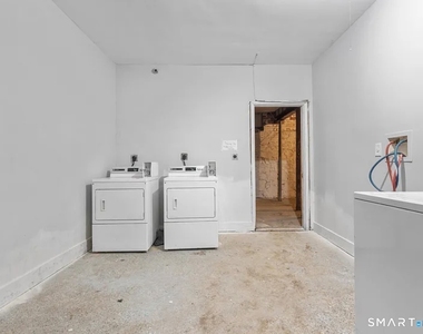 31 Whittier Street - Photo Thumbnail 8