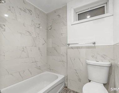 1220 Pembroke Street - Photo Thumbnail 10
