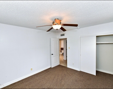 10565 Murphy Street - Photo Thumbnail 29