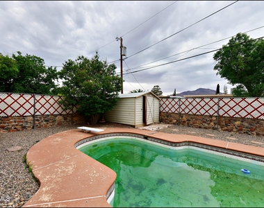 10565 Murphy Street - Photo Thumbnail 38