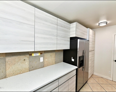 10565 Murphy Street - Photo Thumbnail 15
