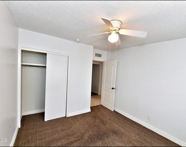 10565 Murphy Street - Photo Thumbnail 33