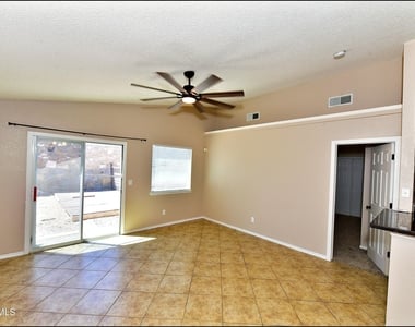 12976 Enrique Gomez Drive - Photo Thumbnail 21