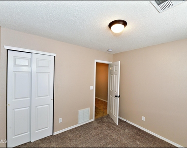 12976 Enrique Gomez Drive - Photo Thumbnail 36