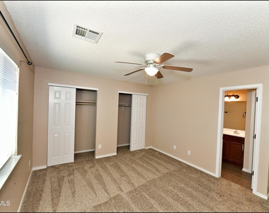 12976 Enrique Gomez Drive - Photo Thumbnail 27