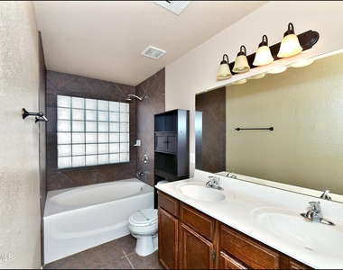 12976 Enrique Gomez Drive - Photo Thumbnail 28