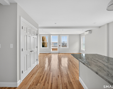 138 Bank Street - Photo Thumbnail 15