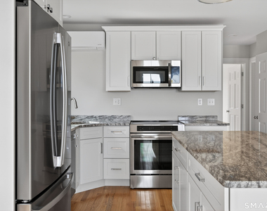 138 Bank Street - Photo Thumbnail 3