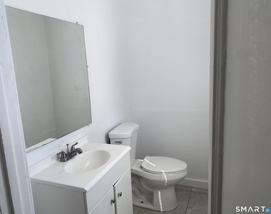 54-56 Westbourne Parkway - Photo Thumbnail 7