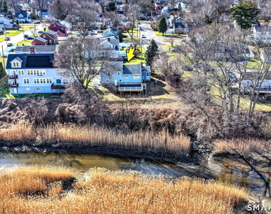206 Bridgeview Place - Photo Thumbnail 35