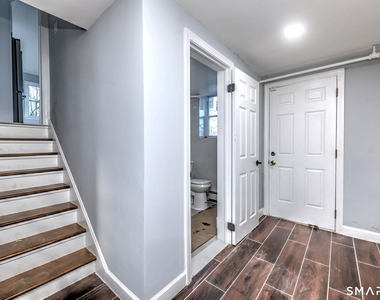206 Bridgeview Place - Photo Thumbnail 22