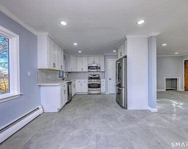 206 Bridgeview Place - Photo Thumbnail 12