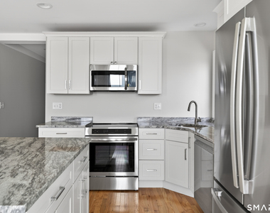 138 Bank Street - Photo Thumbnail 6