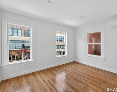 138 Bank Street - Photo Thumbnail 16