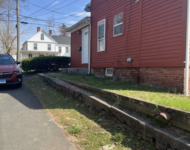 52 Pearl Street - Photo Thumbnail 29
