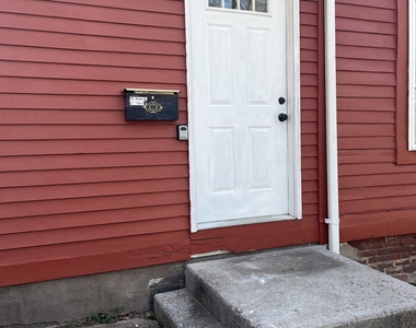 52 Pearl Street - Photo Thumbnail 17