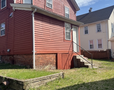 52 Pearl Street - Photo Thumbnail 27