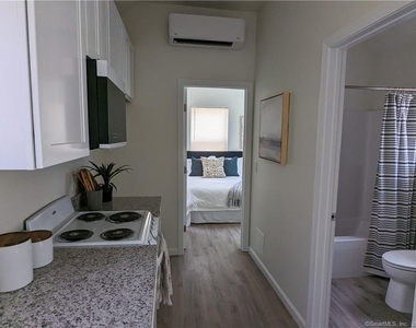 1187 Broad Street - Photo Thumbnail 4