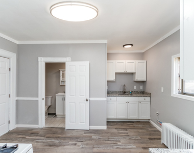 67 Avon Avenue - Photo Thumbnail 5