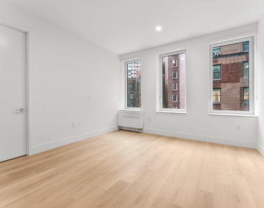 55 Broad Street - Photo Thumbnail 4