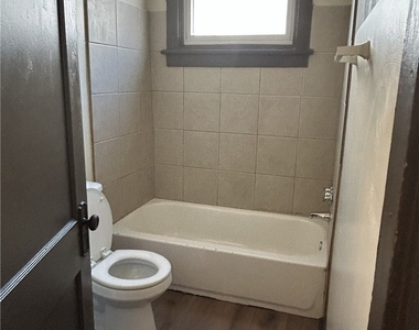 505 Broadway Ave - Photo Thumbnail 11