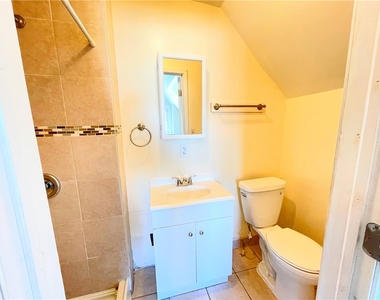 5544 Baywood St - Photo Thumbnail 6