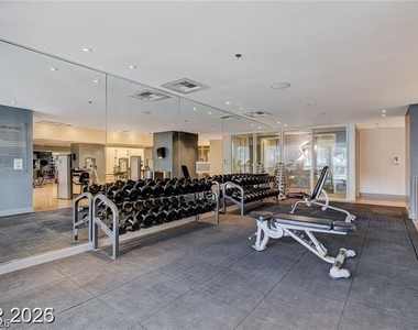 4525 Dean Martin Drive - Photo Thumbnail 31