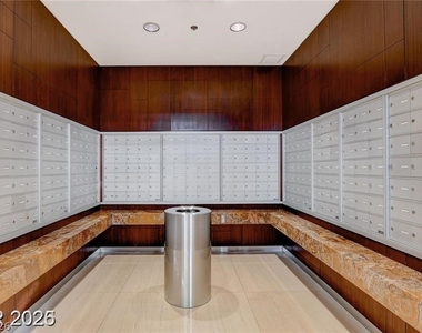4525 Dean Martin Drive - Photo Thumbnail 43