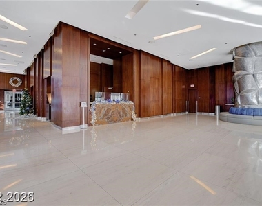 4525 Dean Martin Drive - Photo Thumbnail 39