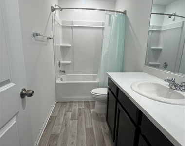 7668 Loftwood Avenue - Photo Thumbnail 23