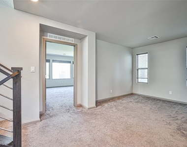 8052 Haywood Estate Avenue - Photo Thumbnail 13
