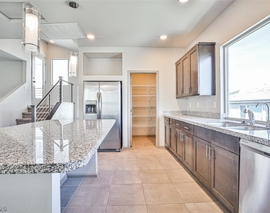 8052 Haywood Estate Avenue - Photo Thumbnail 36