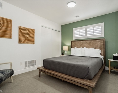 1913 Birch Street - Photo Thumbnail 24