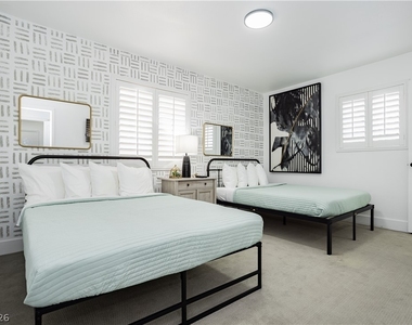 1913 Birch Street - Photo Thumbnail 20