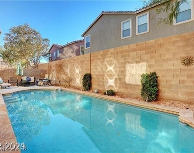 5839 Candia Court - Photo Thumbnail 21