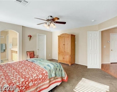 5839 Candia Court - Photo Thumbnail 15