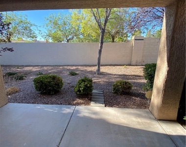 9033 Gemstone Drive - Photo Thumbnail 6