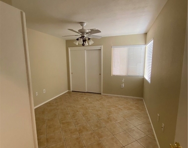 9033 Gemstone Drive - Photo Thumbnail 8