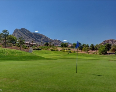 2913 Vista Butte Drive - Photo Thumbnail 39