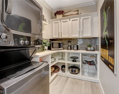 2913 Vista Butte Drive - Photo Thumbnail 15