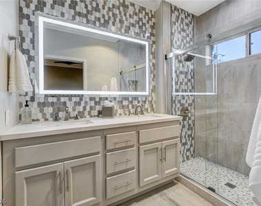 2913 Vista Butte Drive - Photo Thumbnail 20