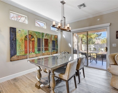 2913 Vista Butte Drive - Photo Thumbnail 10