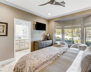 2913 Vista Butte Drive - Photo Thumbnail 18